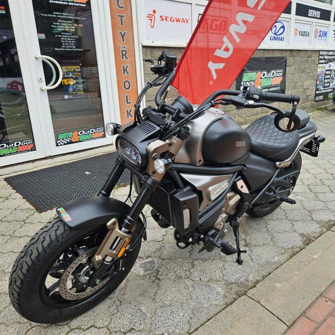 QJ Motor SRV 700